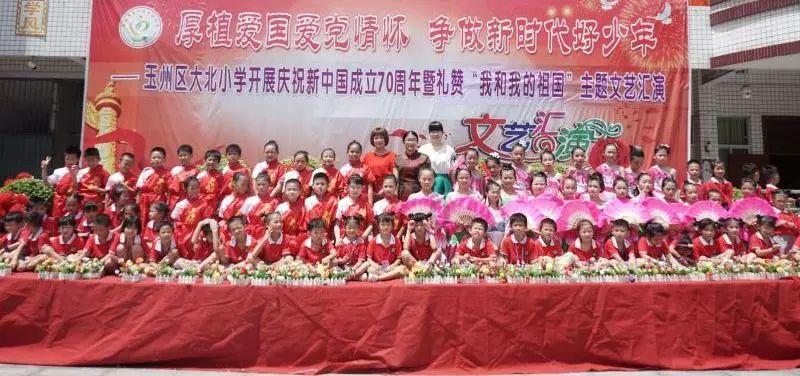 矮人国之战3中文无敌版